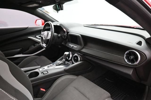 Used 2020 Chevrolet Camaro LT w/ RS Package RWD image 31