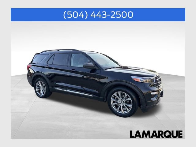 Certified 2022 Ford Explorer XLT w/ Equipment Group 202A image 1