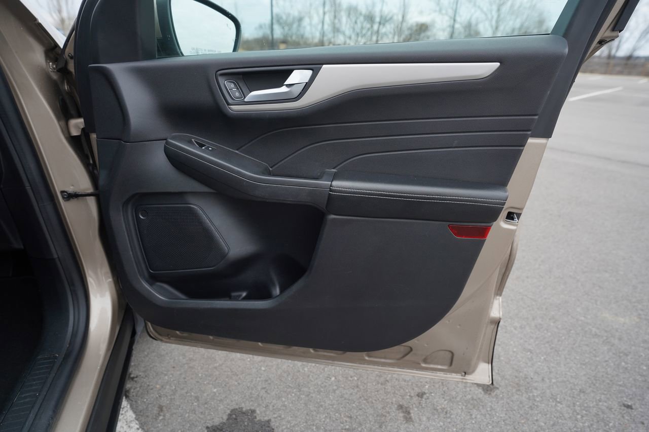 Certified 2021 Ford Escape SEL FWD image 21