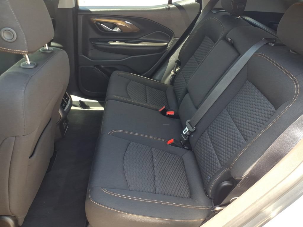 Used 2019 GMC Terrain SLE w/ Driver Convenience Package FWD image 14