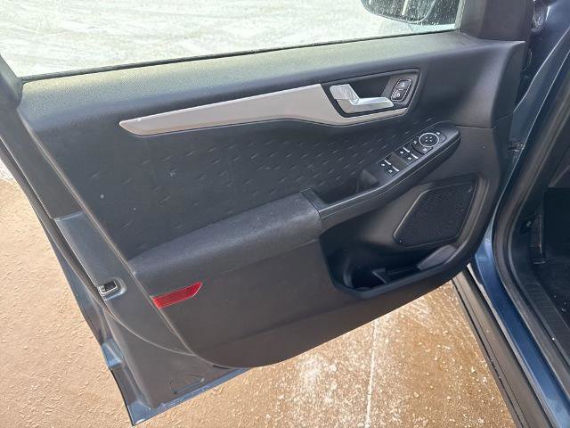 Certified 2020 Ford Escape SE image 23