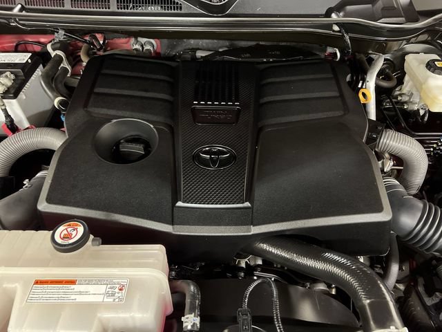 Used 2022 Toyota Tundra Limited AWD/4WD image 11