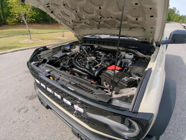 Certified 2025 Ford Bronco Badlands AWD/4WD image 37
