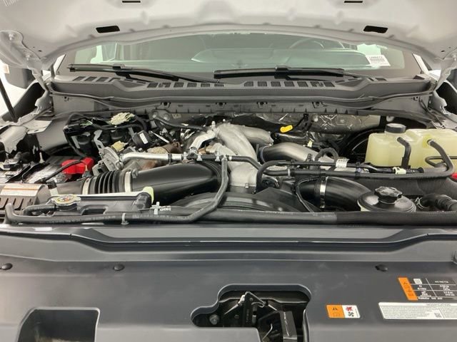 Certified 2025 Ford F350 Lariat w/ FX4 Off-Road Package image 34