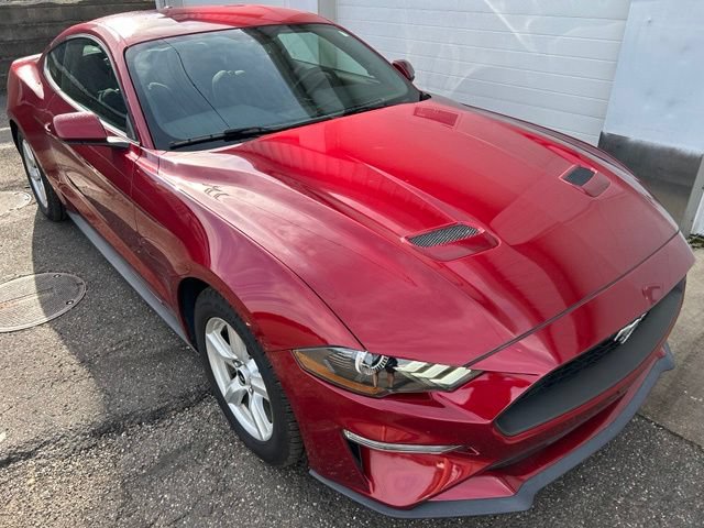 Certified 2019 Ford Mustang Coupe RWD image 7