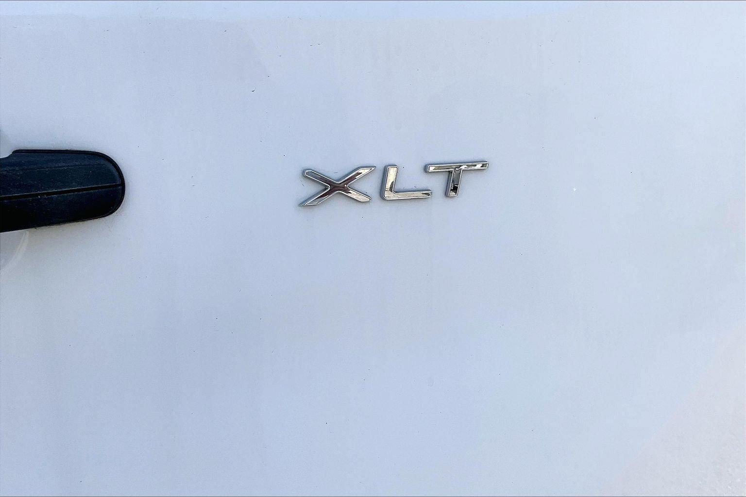 Certified 2020 Ford Transit 350 XLT RWD image 8