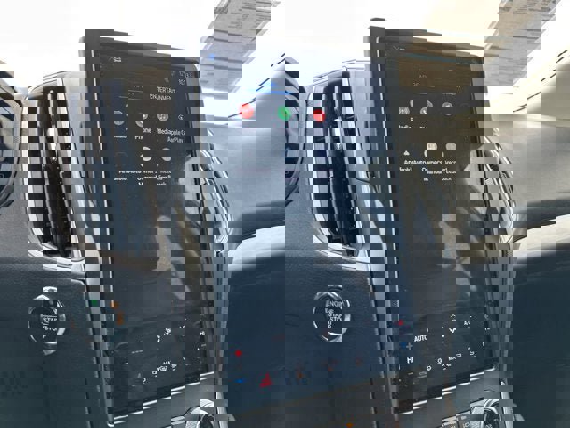 Certified 2024 Ford Edge SEL image 15