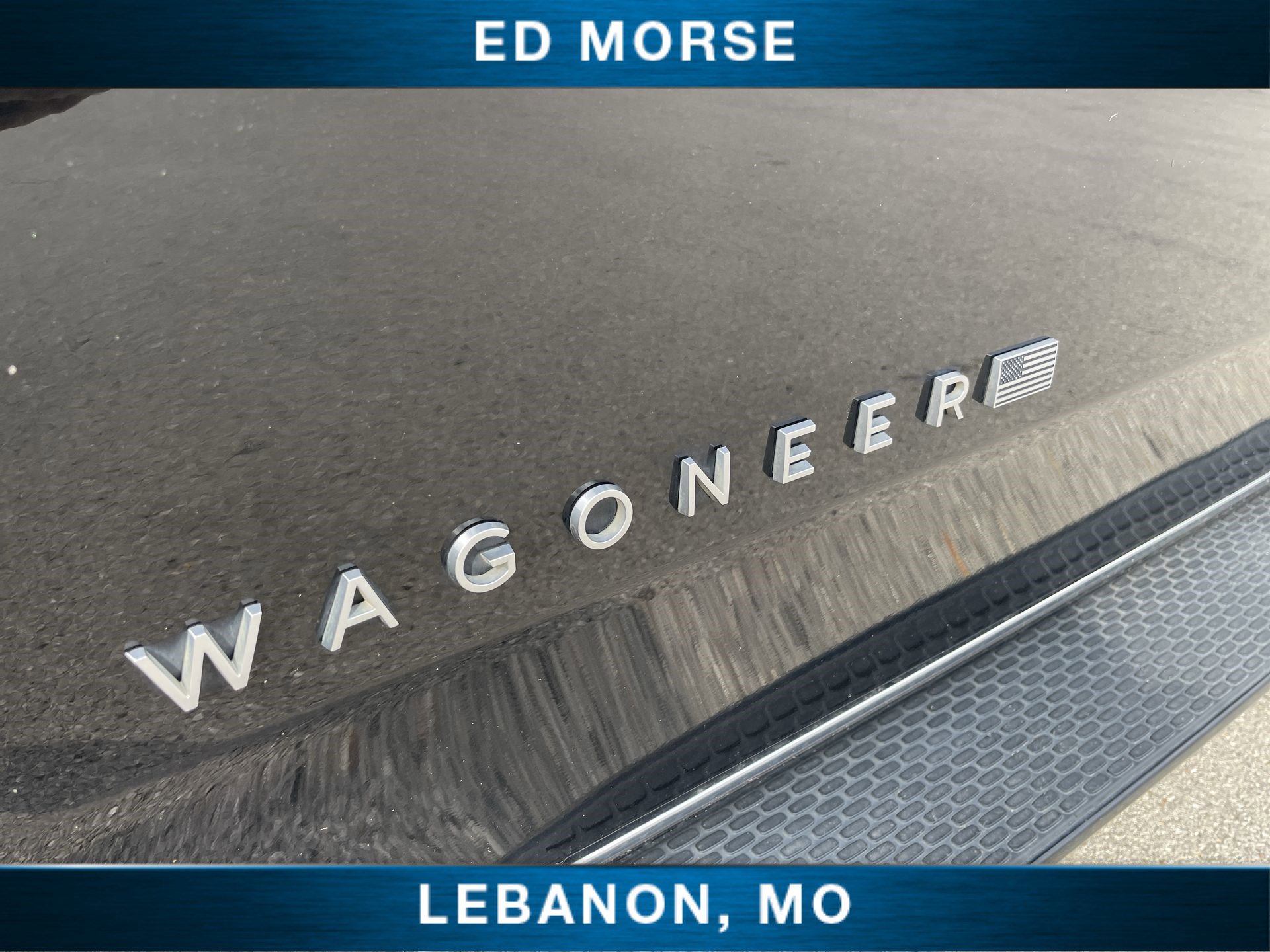 Used 2024 Jeep Wagoneer L Series II AWD/4WD image 29