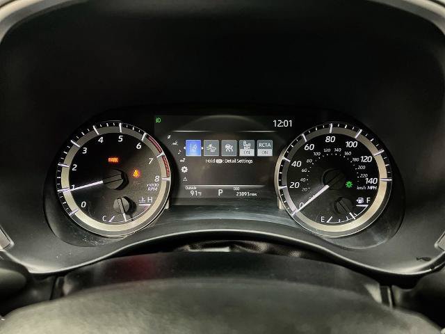 Used 2024 Toyota Highlander XLE FWD image 16