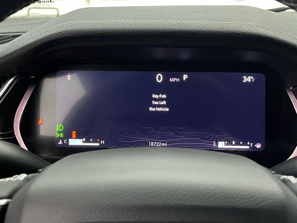 Used 2024 Jeep Grand Cherokee L Limited w/ Luxury Tech Group II image 25