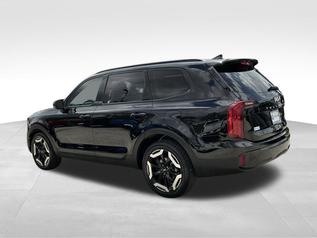 Used 2024 Kia Telluride S w/ S Sunroof Package FWD image 6