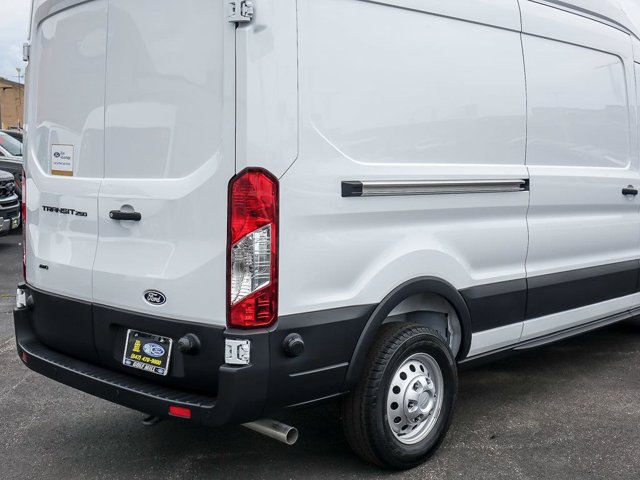 Certified 2026 Ford Transit 250 148 High Roof AWD w/ Load Area Protection Package image 9