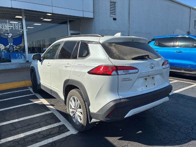 Used 2023 Toyota Corolla Cross LE FWD image 4
