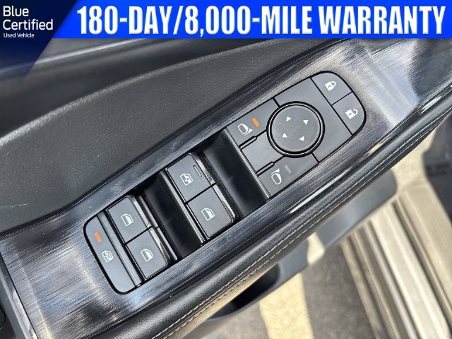 Used 2025 Nissan Rogue SV FWD image 22