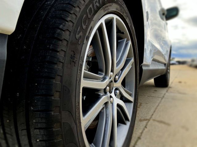 Certified 2024 Ford Edge Titanium image 10