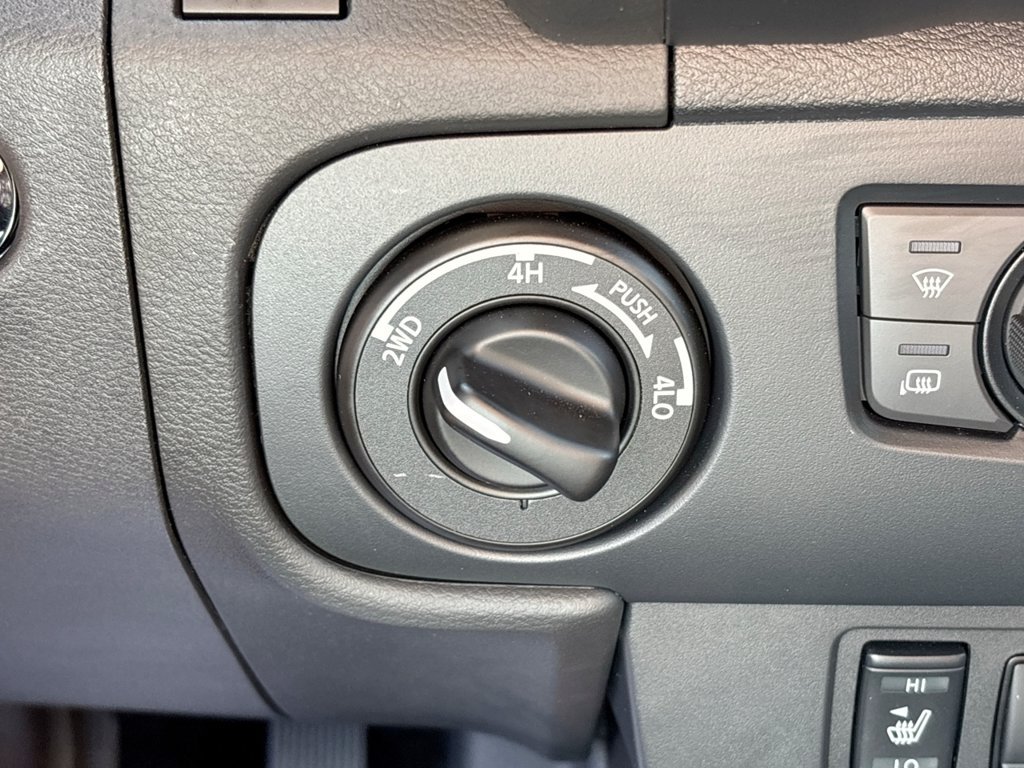 Used 2026 Nissan Frontier PRO-4X w/ Pro-4x Convenience Package AWD/4WD image 35
