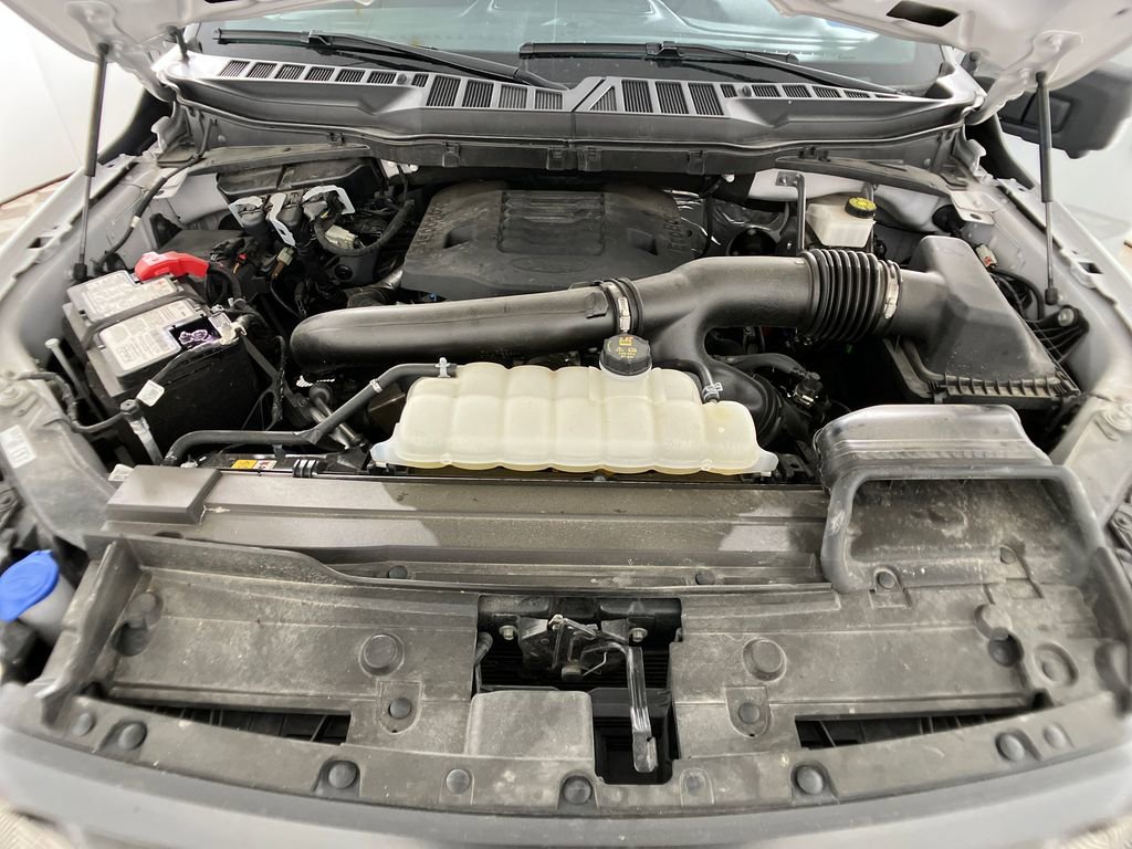 Certified 2023 Ford F150 XLT w/ Equipment Group 302A High image 33