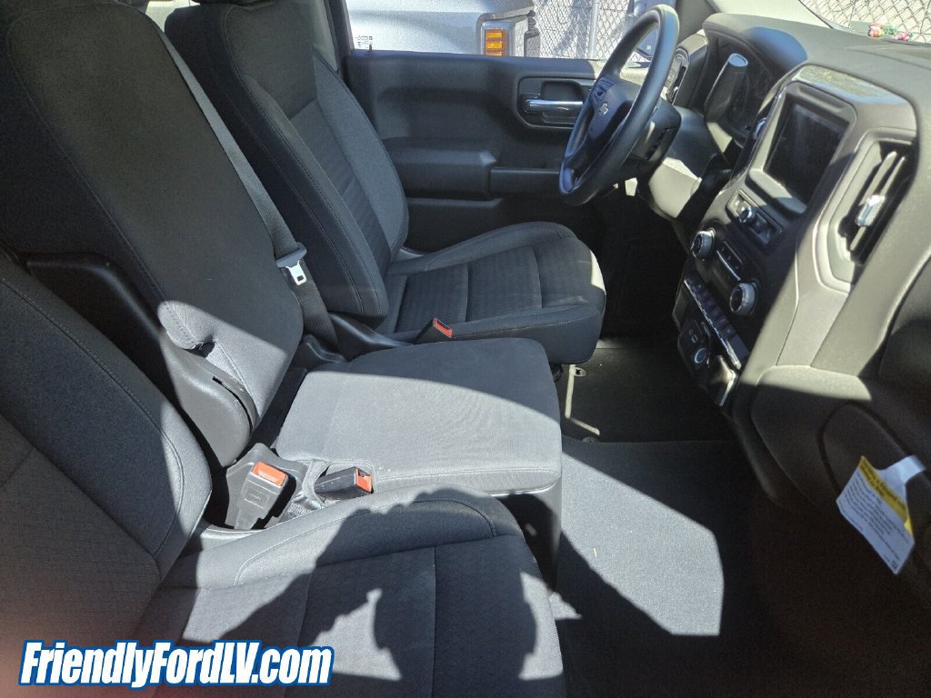Used 2023 Chevrolet Silverado 1500 Custom RWD image 4