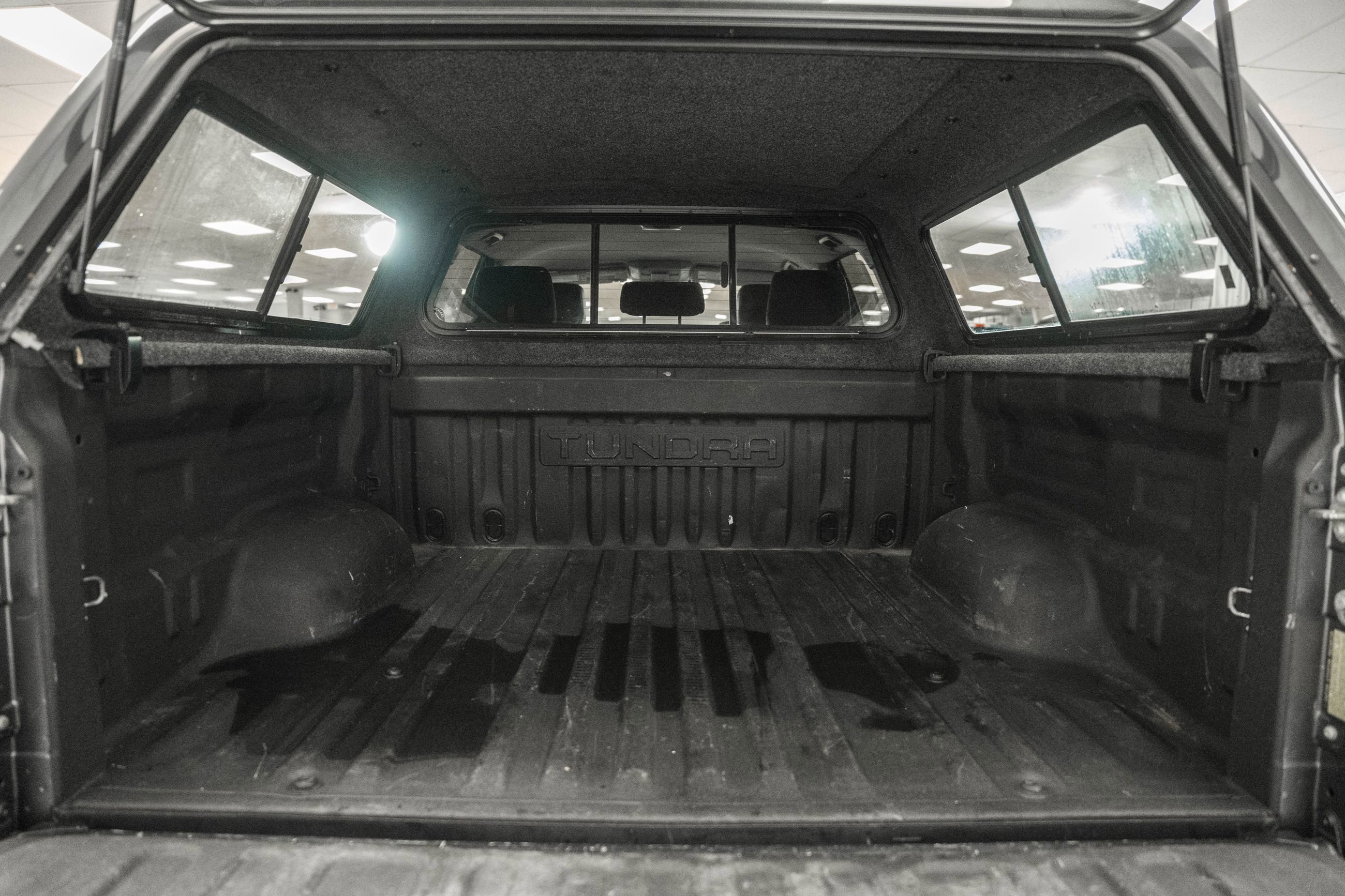 Used 2018 Toyota Tundra SR5 image 22