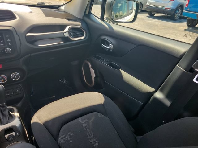 Used 2017 Jeep Renegade Sport w/ Power & Air Group AWD/4WD image 14
