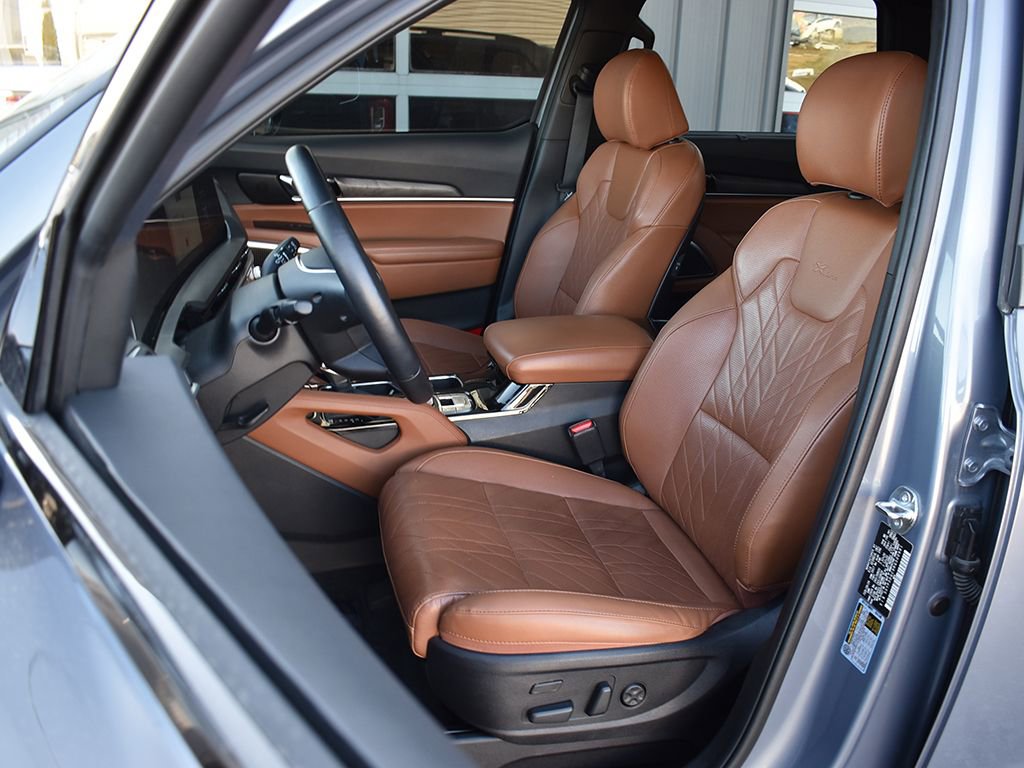 Used 2024 Kia Telluride SX X-Line AWD/4WD image 5