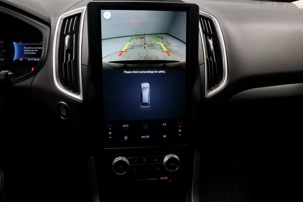 Certified 2022 Ford Edge SE w/ Black Appearance Package image 2