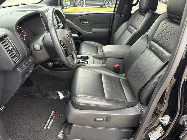 Used 2022 Nissan Frontier PRO-4X w/ Pro-4X Premium Package AWD/4WD image 37