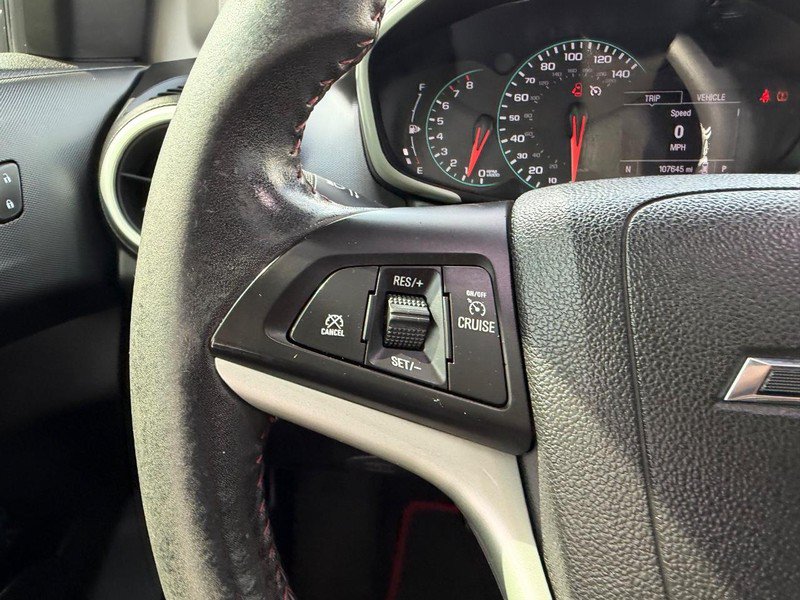 Used 2018 Chevrolet Sonic LT w/ Fun and Sun Package FWD image 13