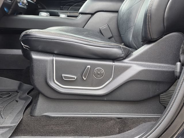 Certified 2019 Ford Expedition Platinum AWD/4WD image 16