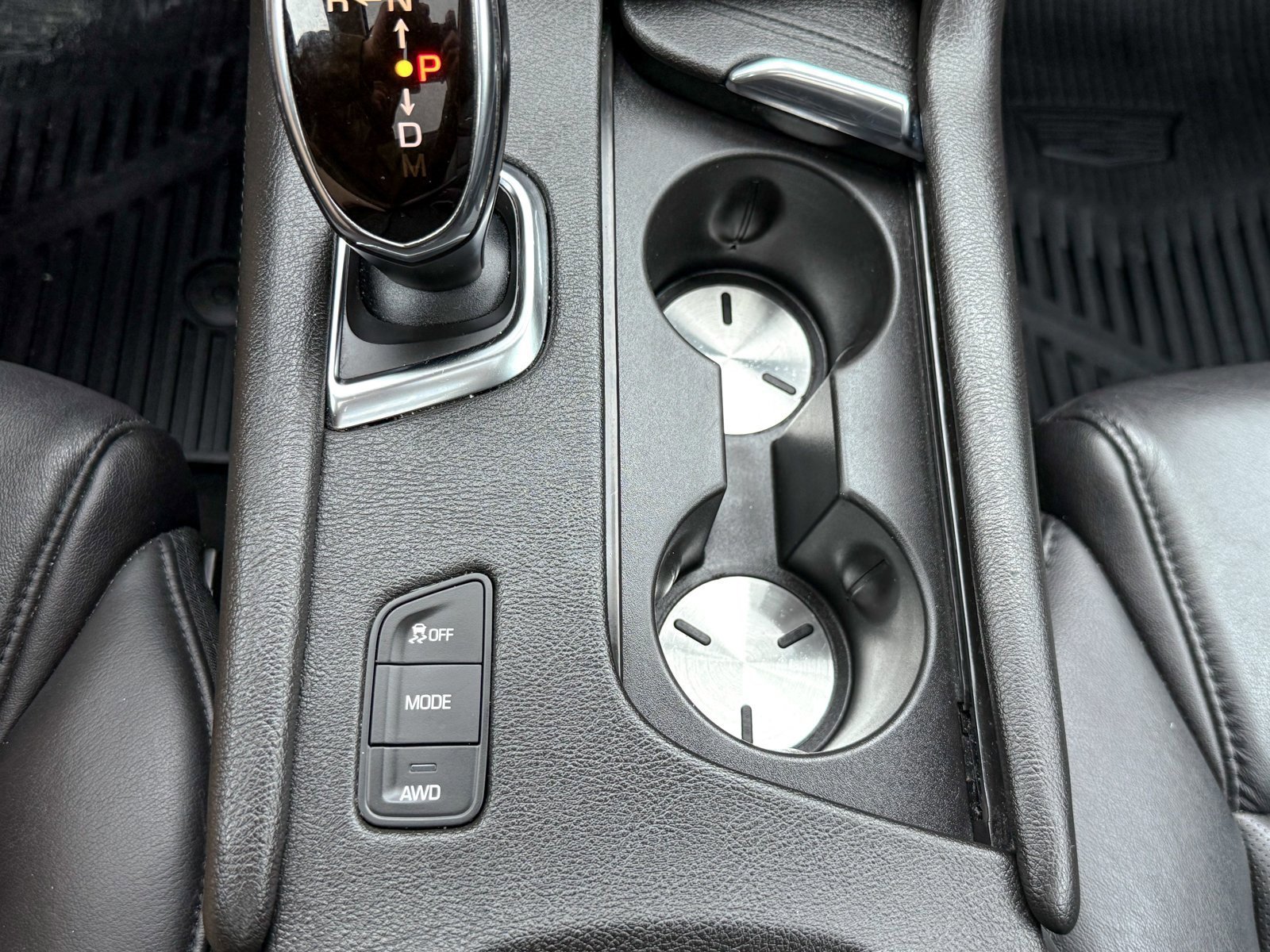 Used 2018 Cadillac XT5 Luxury w/ Driver Awareness Package image 29