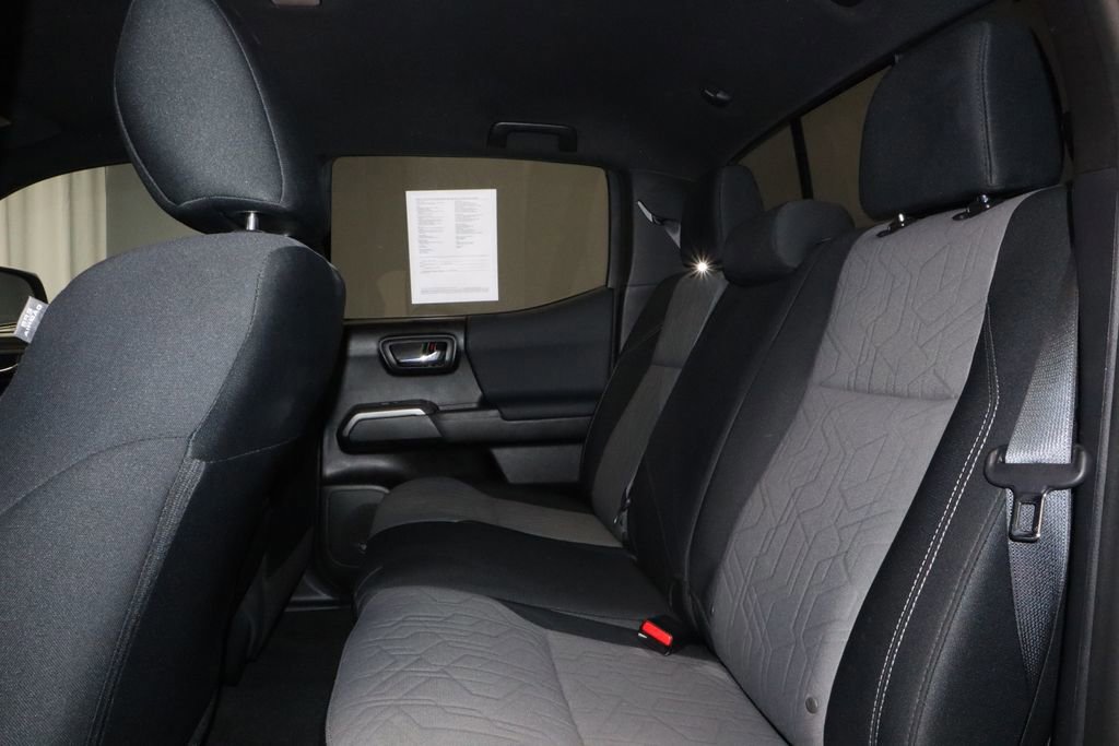 Used 2021 Toyota Tacoma TRD Off-Road image 19