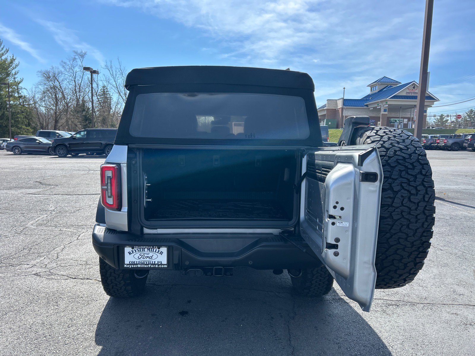 Certified 2022 Ford Bronco Badlands image 13