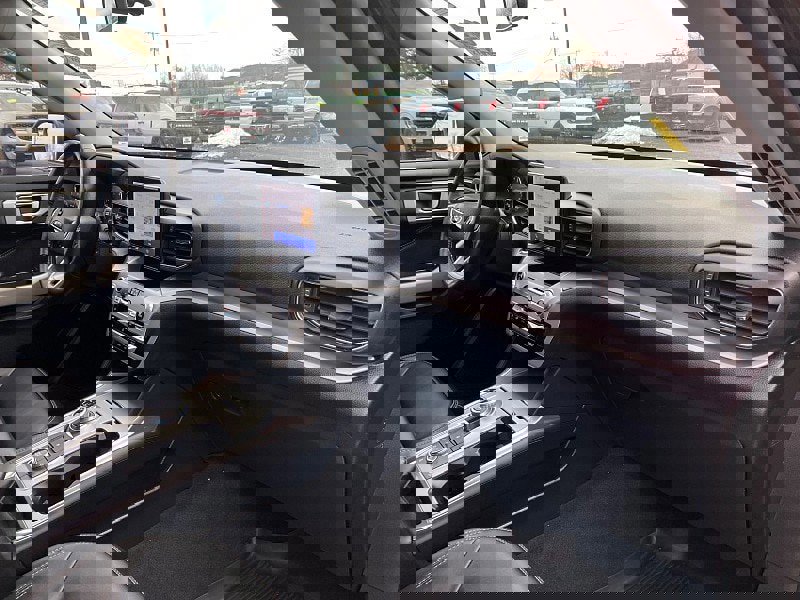 Certified 2023 Ford Explorer XLT w/ Equipment Group 202A image 27