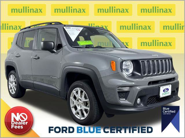 Used 2022 Jeep Renegade Latitude w/ Convenience Group AWD/4WD image 1
