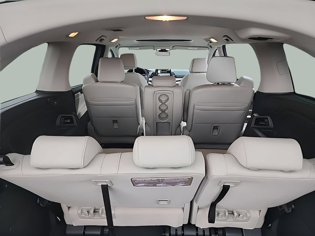 Used 2025 Honda Odyssey EX-L image 12