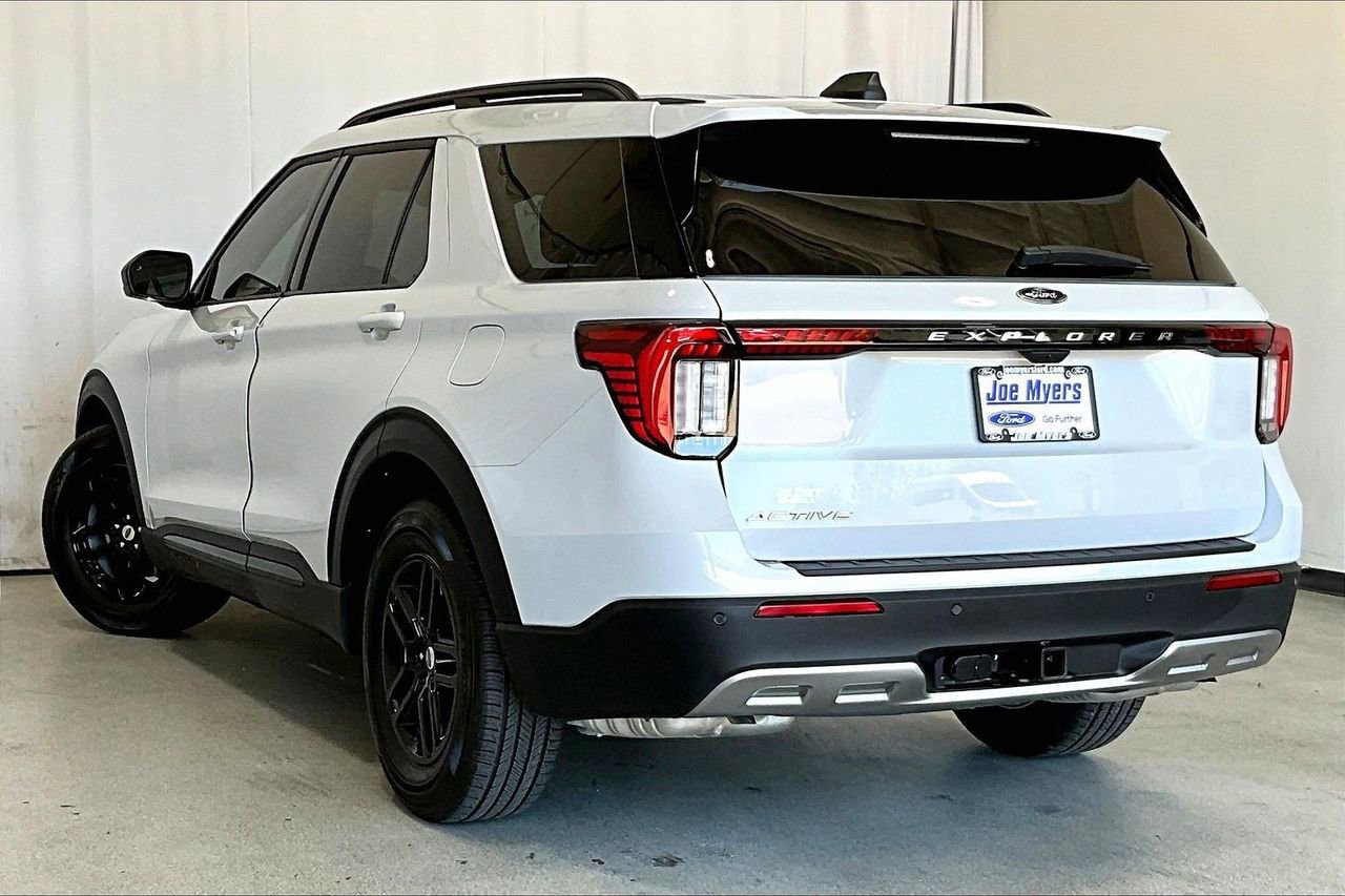 Certified 2026 Ford Explorer Active w/ Active Comfort Package image 10
