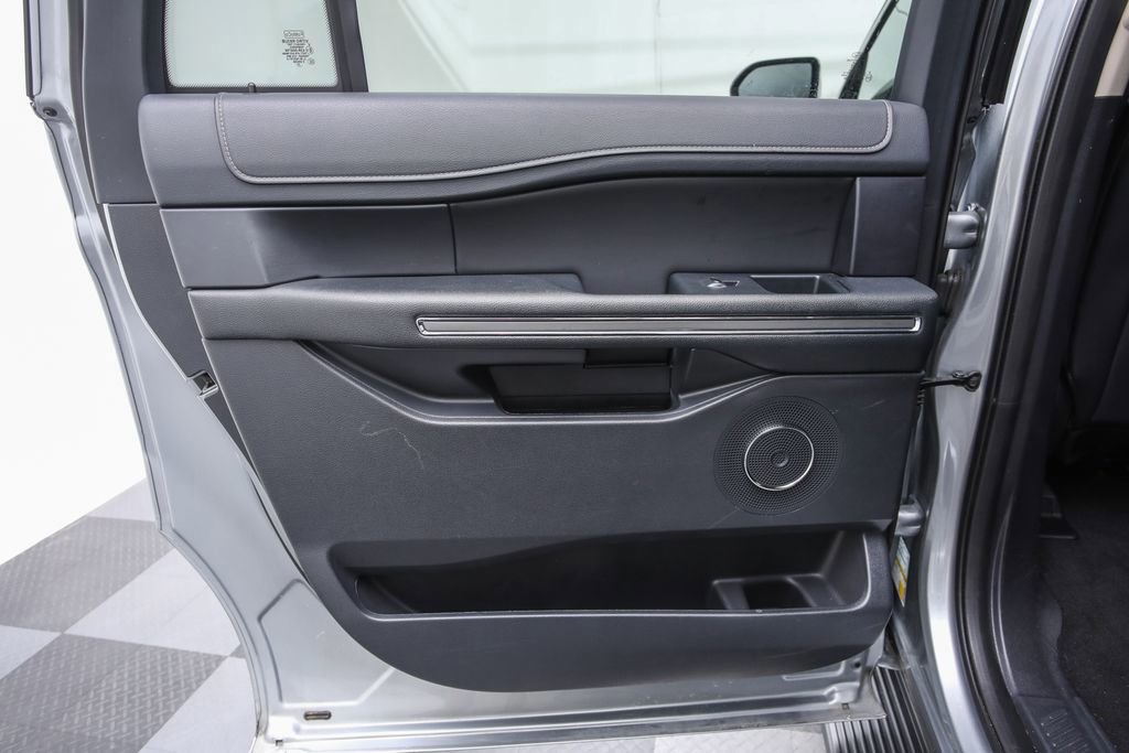 Certified 2024 Ford Expedition Max XLT image 22