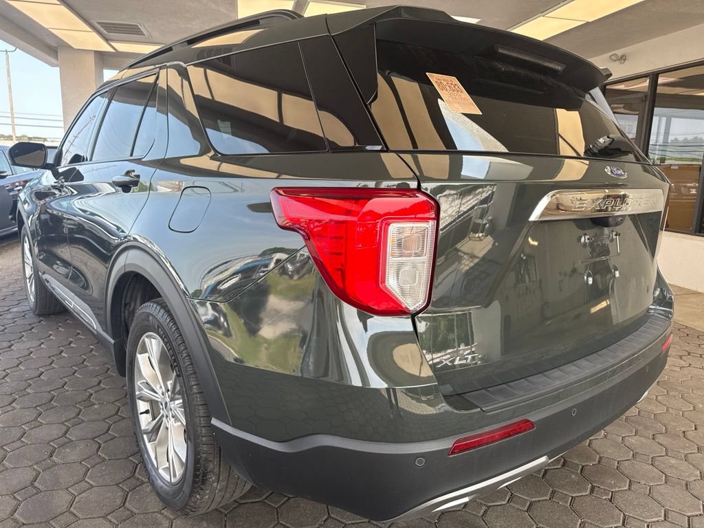 Certified 2023 Ford Explorer XLT w/ Equipment Group 202A AWD/4WD image 8