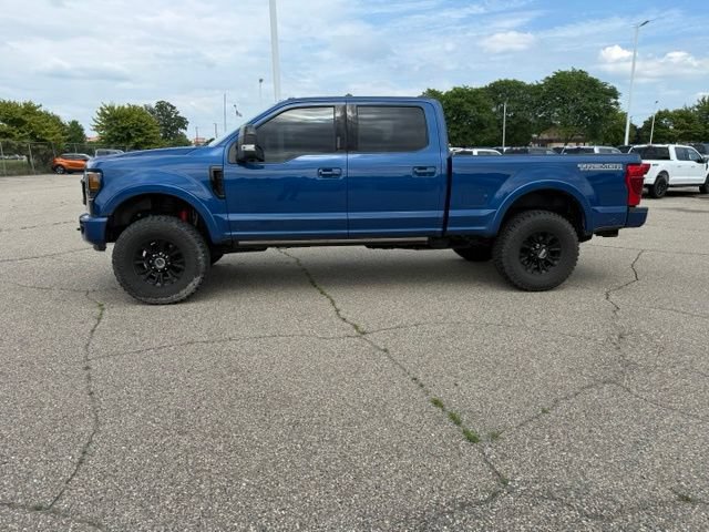 Certified 2022 Ford F250 Lariat w/ Tremor Off-Road Package AWD/4WD image 3