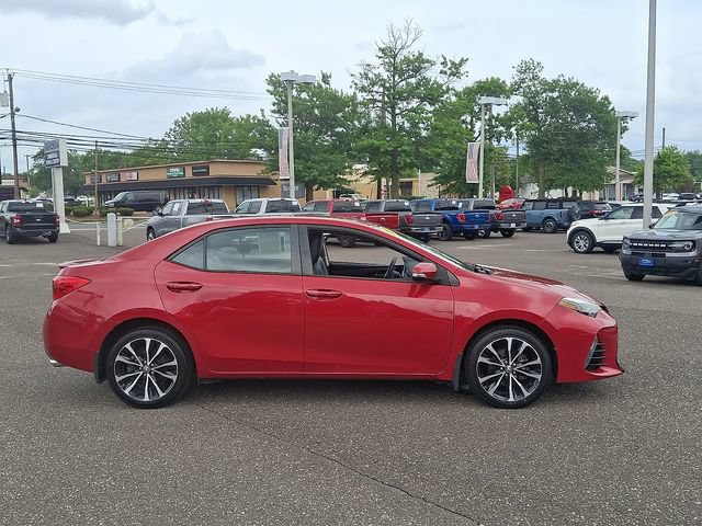Used 2017 Toyota Corolla SE FWD image 7