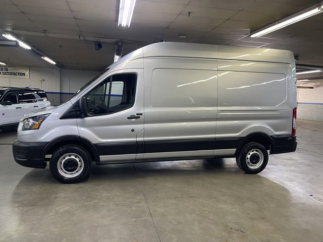 Certified 2024 Ford Transit 250 148 High Roof RWD image 4
