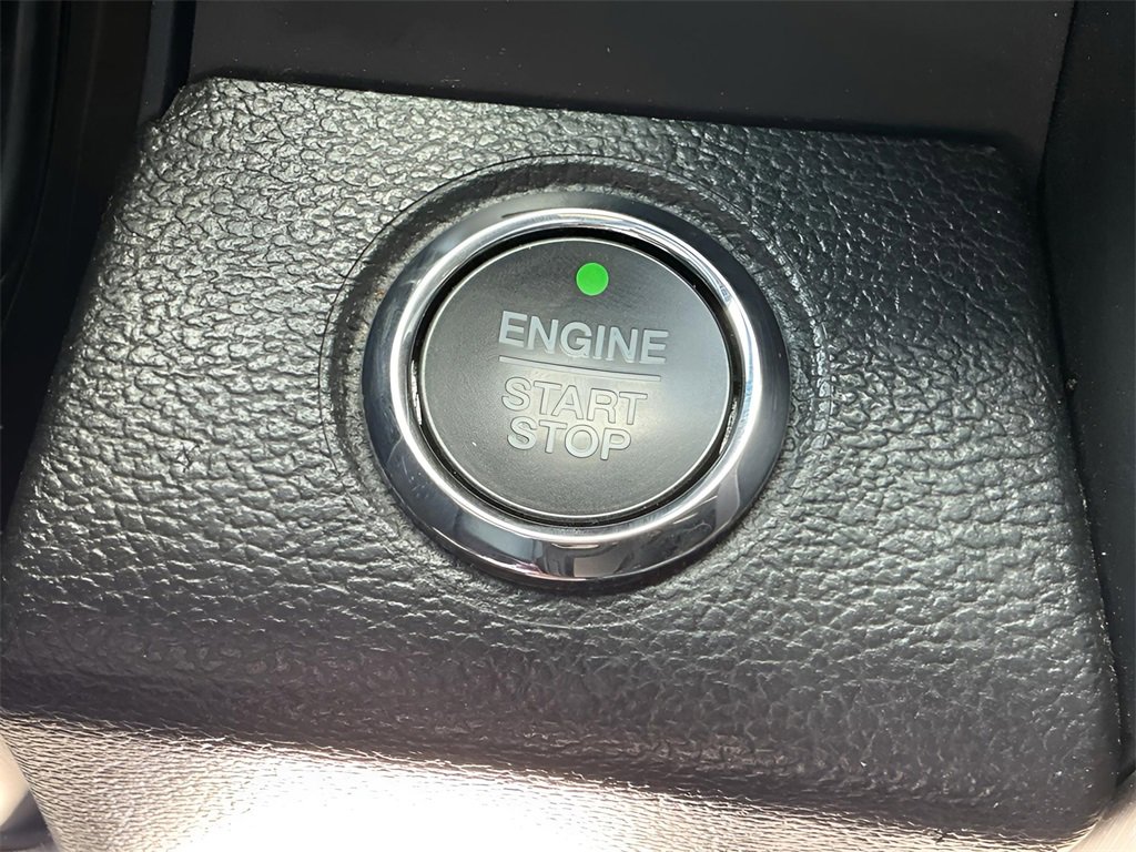 Certified 2021 Ford F350 Platinum w/ Tremor Off-Road Package image 43