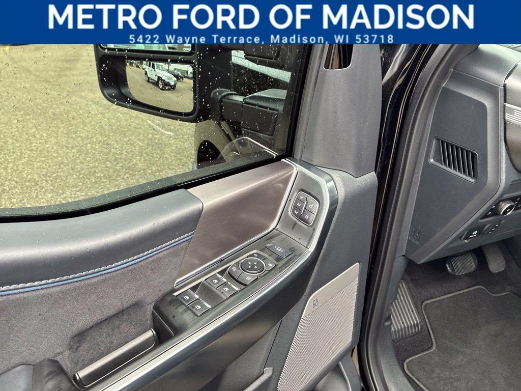 Certified 2025 Ford F150 Platinum AWD/4WD image 18