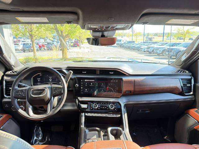 Used 2024 GMC Sierra 3500 Denali Ultimate AWD/4WD image 38