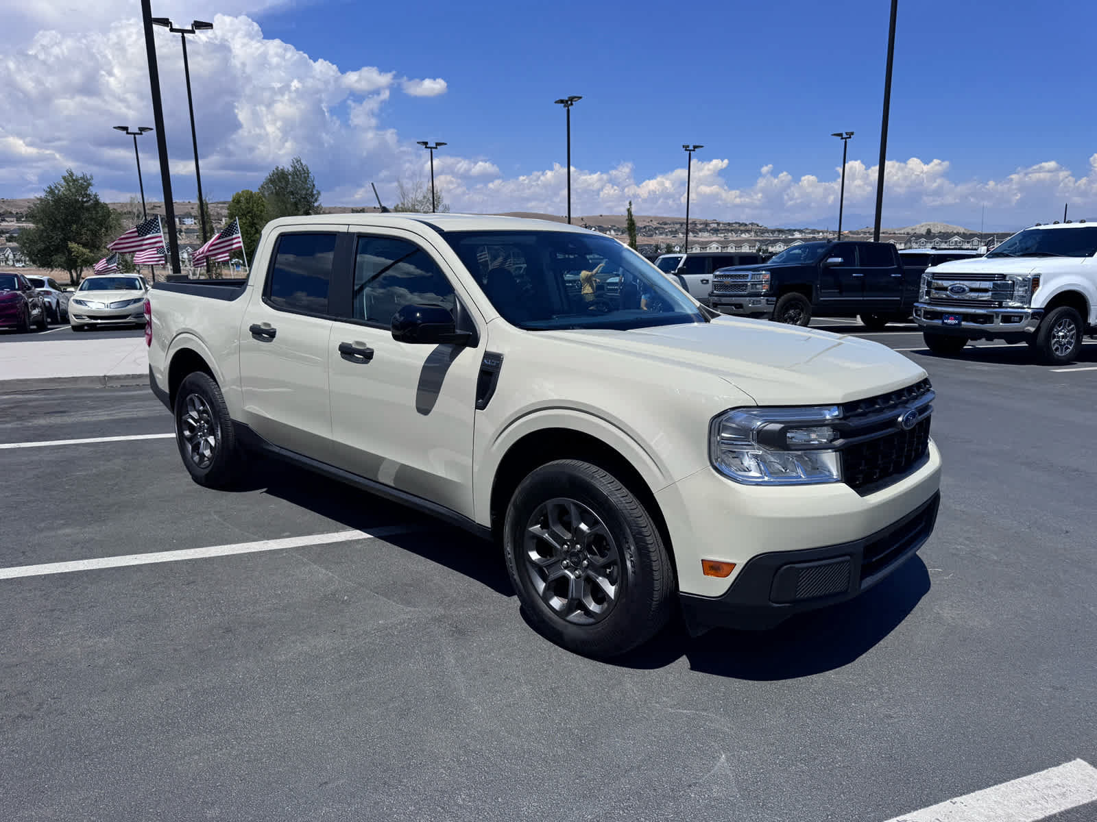 Certified 2024 Ford Maverick XLT w/ XLT Luxury Package AWD/4WD image 4