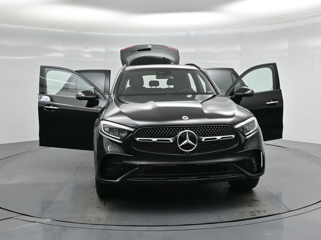 Used 2023 Mercedes-Benz GLC 300 image 50