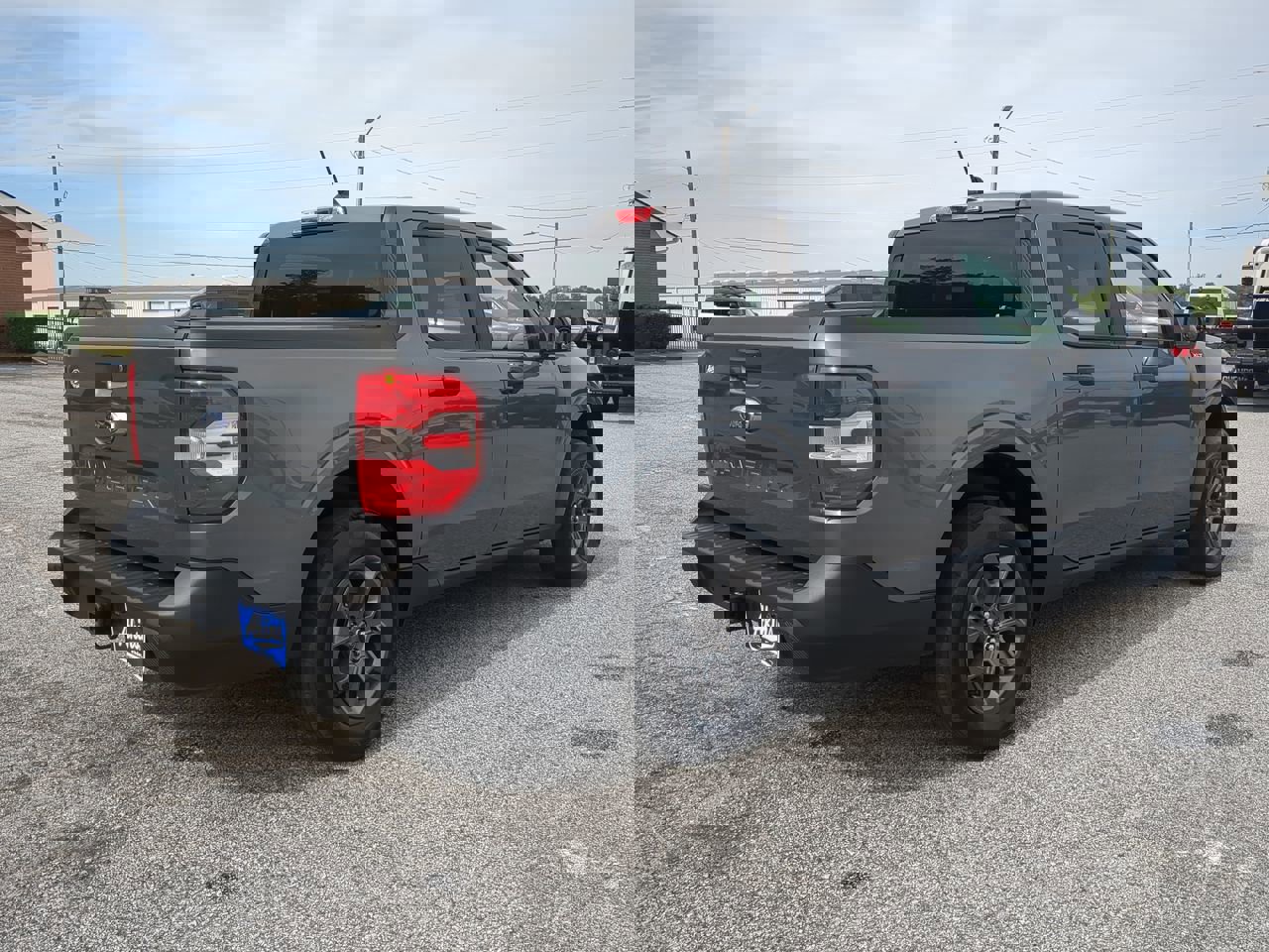 Certified 2024 Ford Maverick XLT w/ XLT Luxury Package image 4