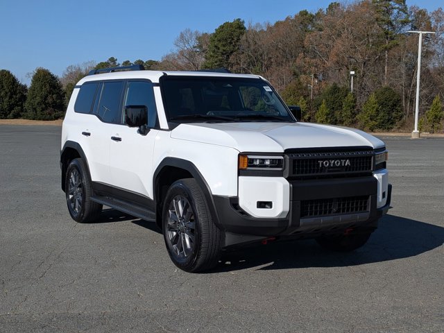 Used 2025 Toyota Land Cruiser image 1