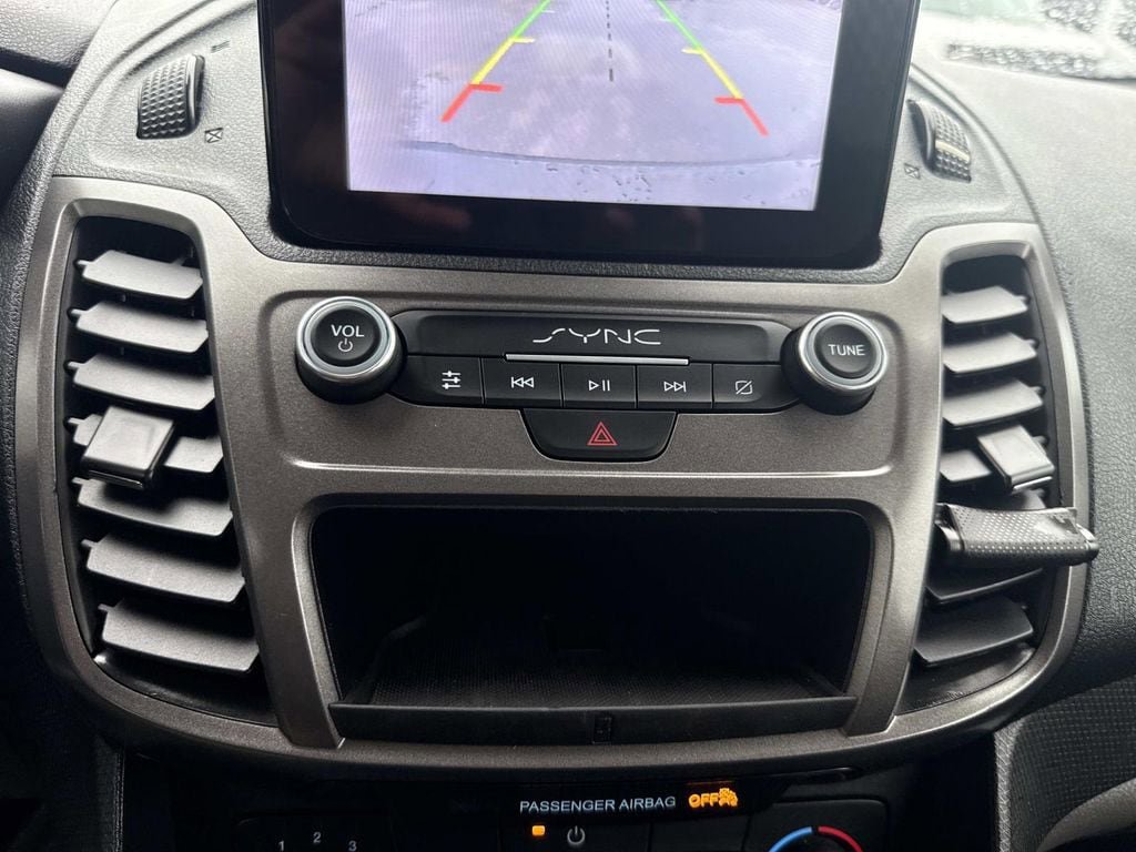 Certified 2020 Ford Transit Connect XL FWD image 18