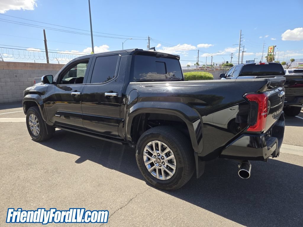 Used 2025 Toyota Tacoma Limited AWD/4WD image 3